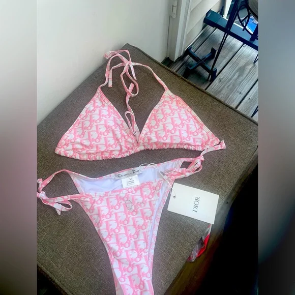 Dior ピンク セパレートビキニ Lサイズ Dior | Swim | Pink Dior Bikini Set | Poshmark